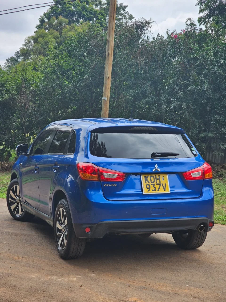 Rear view of the Mitsubishi RvR